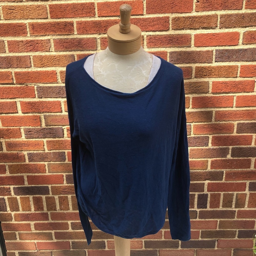 Vince Navy Blue Long Sleeve Top Size Large